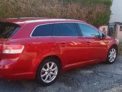 Rot Gebraucht 2009 Toyota Avensis Kombi | 5.000 € (Guter Preis)