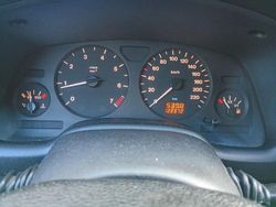 Silber Gebraucht 2000 Opel Astra Limousine | 1.880 € (Fairer Preis)