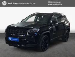 Solid black Neu 2025 Jeep Compass North SUV | 39.927 € (Fairer Preis)