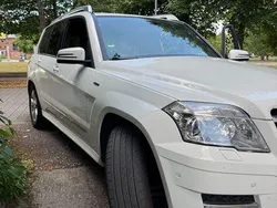 Weiß Gebraucht 2011 Mercedes GLK220 SUV | 9.150 € (Fairer Preis)