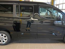 Schwarz Gebraucht 2024 Opel Combo Van / Kleinbus | 28.299 € (Teuer)
