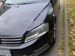 Schwarz Gebraucht 2012 VW Passat Limousine | 8.000 € (Fairer Preis)