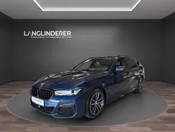 Phytonicblau metallic Gebraucht 2022 BMW 530 Performance Kombi | 44.900 € (Teuer)