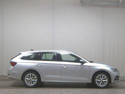 Silber Gebraucht 2022 Skoda Octavia Style Kombi | 15.480 € (Guter Preis)