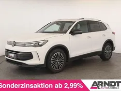 Pure white Gebraucht 2024 VW Tiguan Goal SUV | 36.874 € (Superpreis)