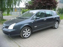 Grau Gebraucht 2002 Renault Vel Satis Privilege Kleinwagen | 1.000 € (Teuer)