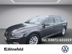 Grau Gebraucht 2023 VW Passat Business Kombi | 31.950 € (Guter Preis)