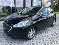 Schwarz Gebraucht 2013 Peugeot 208 Access Kleinwagen | 3.950 € (Fairer Preis)