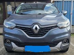 Grau Gebraucht 2015 Renault Kadjar Life SUV | 11.200 € (Fairer Preis)