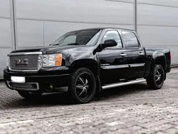 Schwarz Gebraucht 2010 GMC Sierra Limousine | 21.900 €