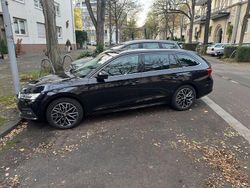 Schwarz Gebraucht 2023 Skoda Octavia Style Kombi | 25.600 € (Guter Preis)