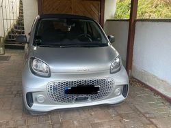 Grau Gebraucht 2022 Smart ForTwo Electric Drive Coupé | 9.790 € (Guter Preis)