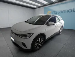 Weiß Gebraucht 2023 VW ID.4 Pro SUV | 33.749 € (Fairer Preis)