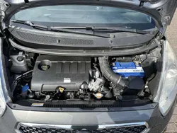 Grau Gebraucht 2010 Kia Venga 2 Kleinwagen | 5.500 € (Teuer)