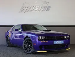 Octane red pearlcoat Gebraucht 2021 Dodge Challenger Coupé | 38.900 € (Guter Preis)