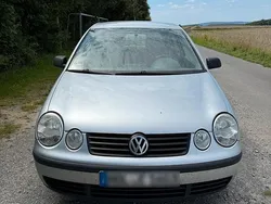 Silber Gebraucht 2002 VW Polo Kleinwagen | 350 € (Superpreis)