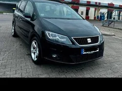 Schwarz Gebraucht 2013 Seat Alhambra Style Van / Kleinbus | 13.200 € (Fairer Preis)