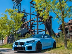 Blau Gebraucht 2023 BMW M2 Performance Coupé | 74.900 €