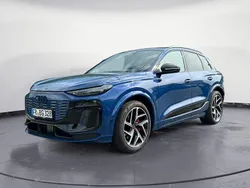 Ascariblau metallic Gebraucht 2025 Audi Q6 e-tron Performance SUV | 72.990 € (Guter Preis)
