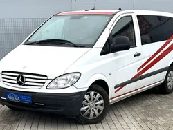 Weiß Gebraucht 2004 Mercedes Vito Van / Kleinbus | 6.750 € (Etwas zu teuer)