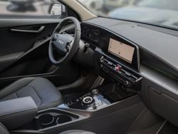 Grau Gebraucht 2024 Kia e-Niro SUV | 35.750 € (Teuer)