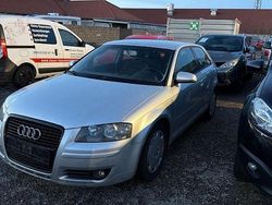 Silber Gebraucht 2004 Audi A3 Ambition Limousine | 940 € (Fairer Preis)