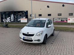 Weiß Gebraucht 2009 Opel Agila Kleinwagen | 5.200 € (Teuer)
