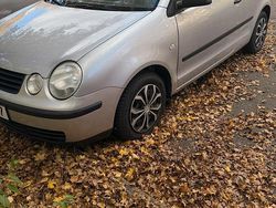 Grau Gebraucht 2004 VW Polo Kleinwagen | 1.500 € (Fairer Preis)