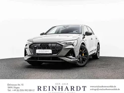 Chronosgrau metallic Gebraucht 2022 Audi e-tron Black Edition SUV | 42.440 € (Guter Preis)