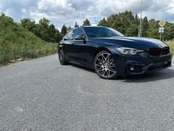 Blau Gebraucht 2017 BMW 330 Sport Line Limousine | 17.200 € (Superpreis)