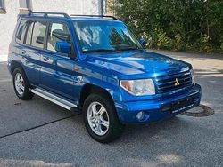 Blau Gebraucht 2002 Mitsubishi Pajero SUV | 5.400 €
