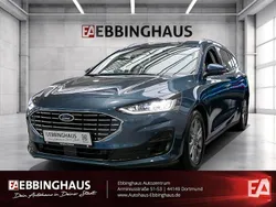 Blau Gebraucht 2024 Ford Focus Titanium Kombi | 25.299 € (Superpreis)