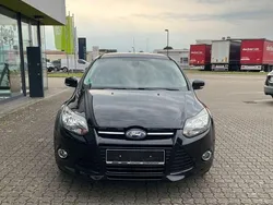 Schwarz Gebraucht 2012 Ford Focus Titanium Kombi | 4.800 € (Superpreis)