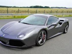 Grau Gebraucht 2018 Ferrari 488 Coupé | 209.500 € (Superpreis)