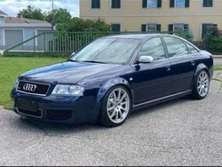 Blau Gebraucht 2002 Audi RS6 Sport Limousine | 27.990 € (Teuer)