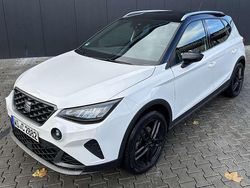 Weiß Gebraucht 2023 Seat Arona FR SUV | 18.899 €