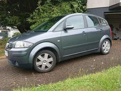 Grau Gebraucht 2002 Audi A2 Kleinwagen | 2.700 € (Guter Preis)