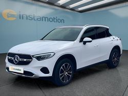 Weiß Gebraucht 2024 Mercedes GLC200 SUV | 54.099 € (Etwas zu teuer)
