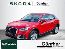 Tangorot metallic Gebraucht 2020 Audi Q2 Design SUV | 22.400 € (Fairer Preis)
