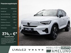 Weiß Gebraucht 2022 Volvo XC40 Plus SUV | 29.890 € (Etwas zu teuer)