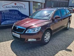 Rot Gebraucht 2010 Skoda Octavia Ambiente Kombi | 5.980 €