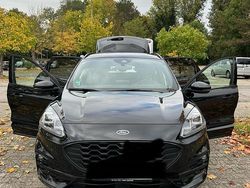 Schwarz Gebraucht 2023 Ford Kuga SUV | 29.999 €