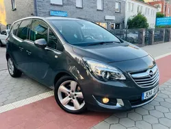 Grau Gebraucht 2014 Opel Meriva Innovation Van / Kleinbus | 8.900 € (Fairer Preis)