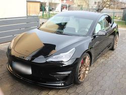Schwarz Gebraucht 2022 Tesla Model 3 Performance Limousine | 38.600 € (Teuer)
