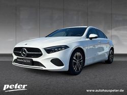 Weiß Gebraucht 2024 Mercedes A180 Progressive Limousine | 29.999 € (Fairer Preis)