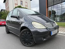 Schwarz Gebraucht 2000 Mercedes A160 Avantgarde Kleinwagen | 850 € (Guter Preis)