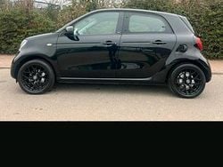 Schwarz Gebraucht 2015 Smart ForTwo Coupé Kleinwagen | 7.100 € (Guter Preis)