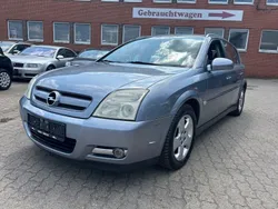Silber Gebraucht 2003 Opel Signum Elegance Kombi | 1.480 € (Guter Preis)