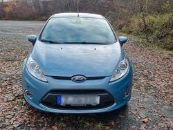 Blau Gebraucht 2009 Ford Fiesta Ghia Kleinwagen | 5.500 € (Fairer Preis)