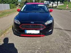 Schwarz Gebraucht 2016 Ford Focus Sport Limousine | 9.990 € (Guter Preis)